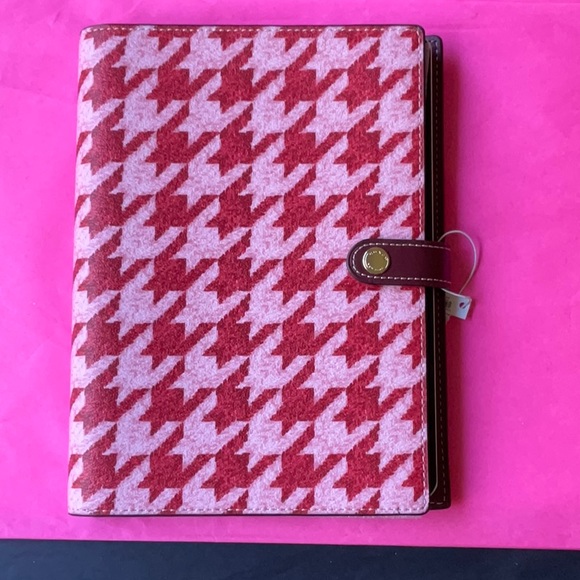 π COACH NOTEBOOK WITH HOUNDSTOOTH PRINT π NWT π - Picture 6 of 16